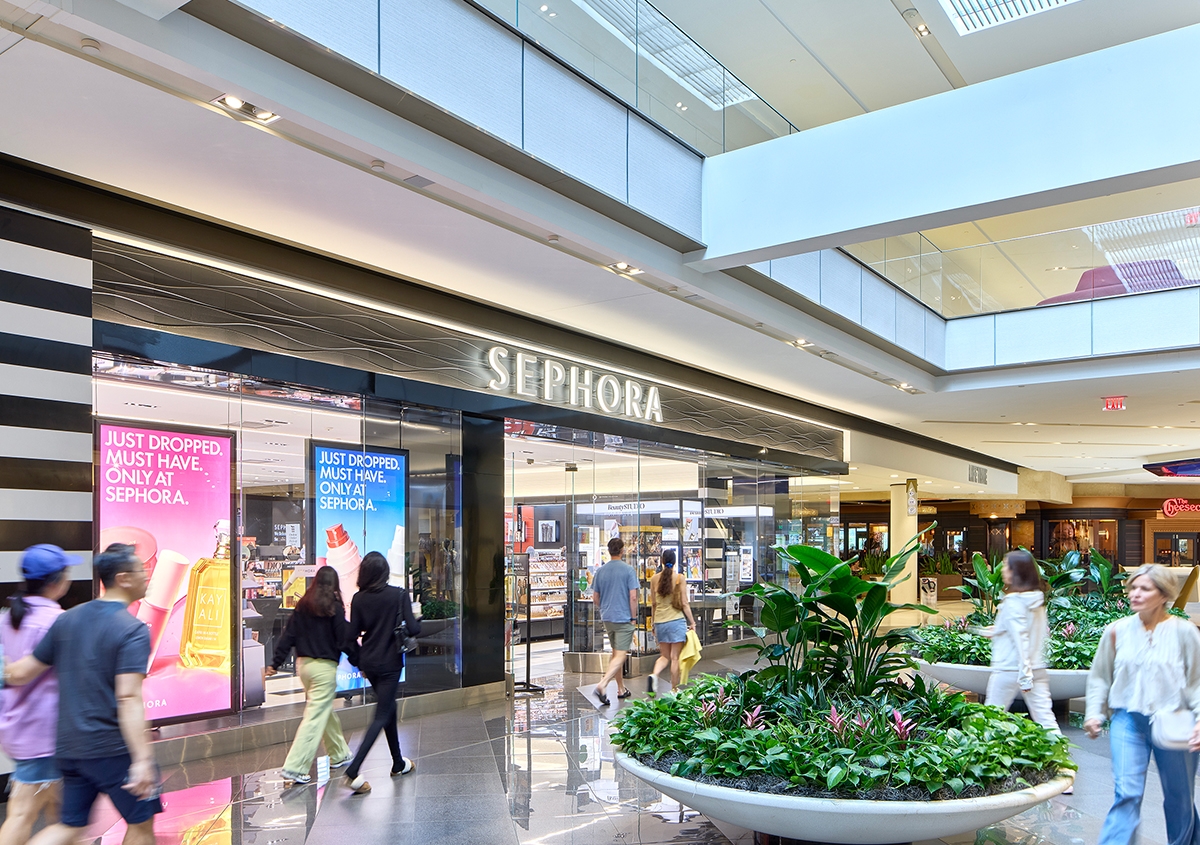 Tiffany\'s Riverside Square Mall 2025