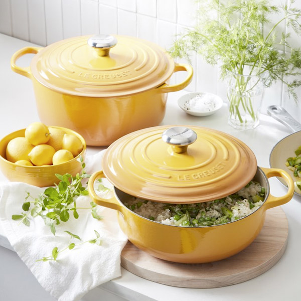 https://assets.simon.com/basetenantimages/lecreuset_home_hom20220204091526.jpg