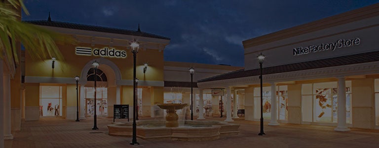 Poki One N Half at Orlando International Premium Outlets® - A Shopping  Center in Orlando, FL - A Simon Property