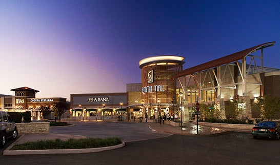 Hollister Co. Stores Across All Simon Shopping Centers