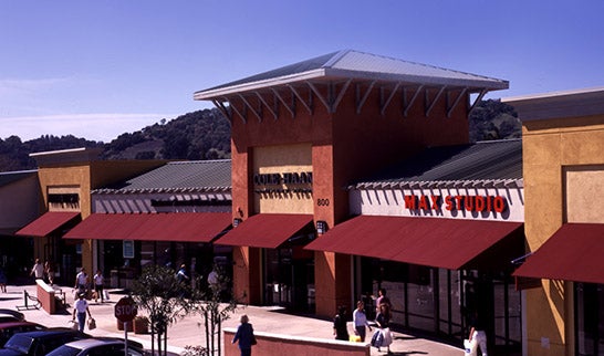 HANESbrands at Tucson Premium Outlets® - A Shopping Center in