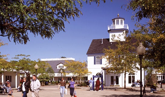 KATE SPADE NEW YORK OUTLET - 1660 Lighthouse Place, Michigan City