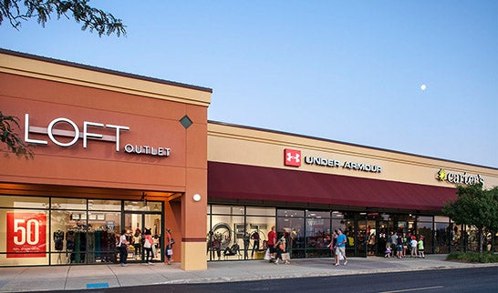 Explore the Coach Factory Outlet in Johnson Creek: A Shopper's Paradise