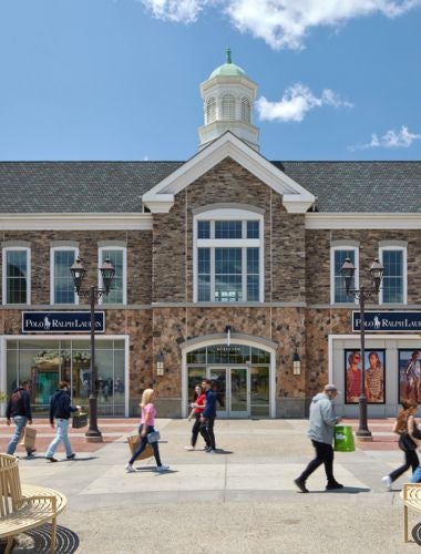 Leasing & Advertising at Gloucester Premium Outlets®, a SIMON Center