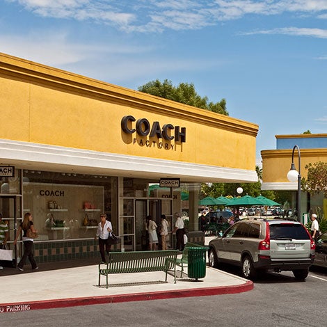 Exploring Coach Factory Outlet Gilroy: A Shopper's Paradise