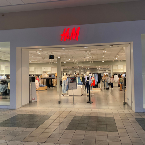 H&m shop pg plaza