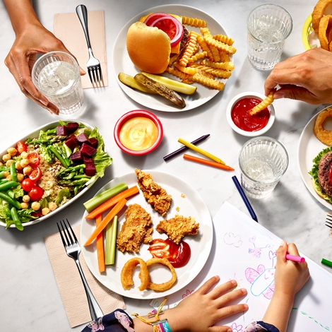 dadelas mall kids eat free- promo image