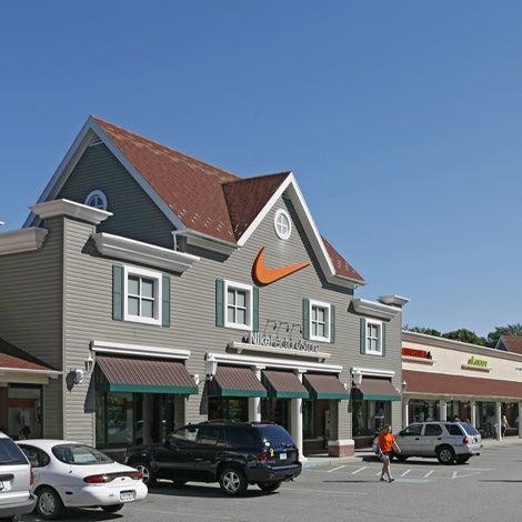 Leasing & Advertising at Clinton Premium Outlets®, a SIMON Center