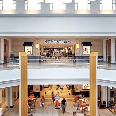 The Fashion Mall, Keystone at the Crossing