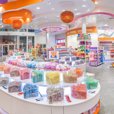 nike store in pier park