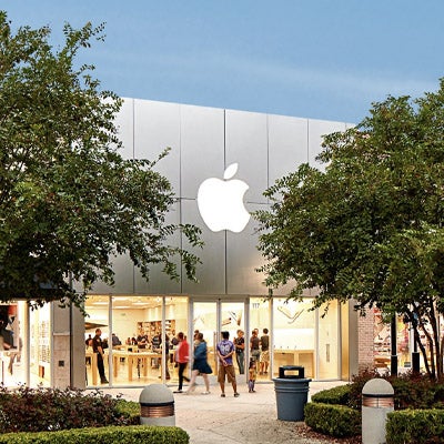 Apple Store, Jacksonville, FL, Outdoor lifestyle center.