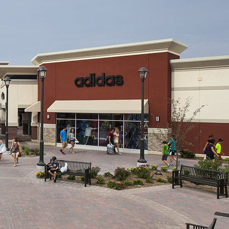 Leasing & Advertising at Twin Cities Premium Outlets®, a SIMON Center