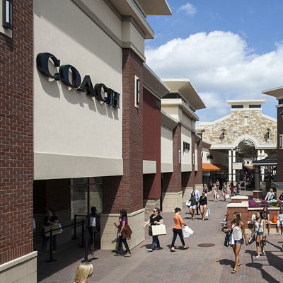 b2b - twin cities - spot 3 - Coach Outlet image