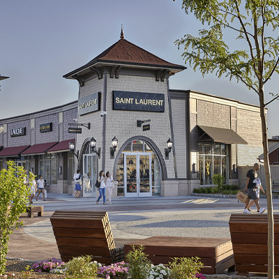 Leasing & Advertising at Woodbury Common Premium Outlets®, a SIMON