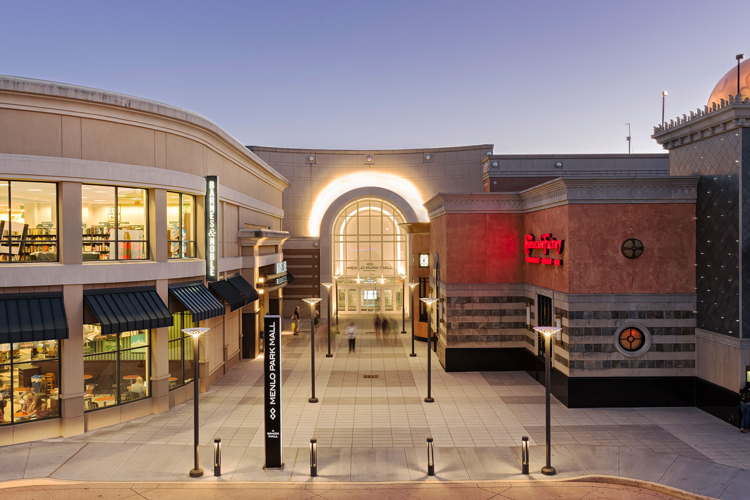 Welcome To Menlo Park Mall - A Shopping Center In Edison, NJ - A