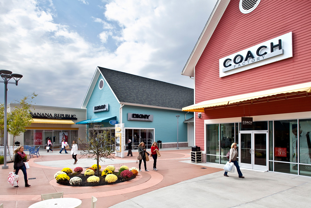 About Jersey Shore Premium Outlets® - A Shopping Center in Tinton