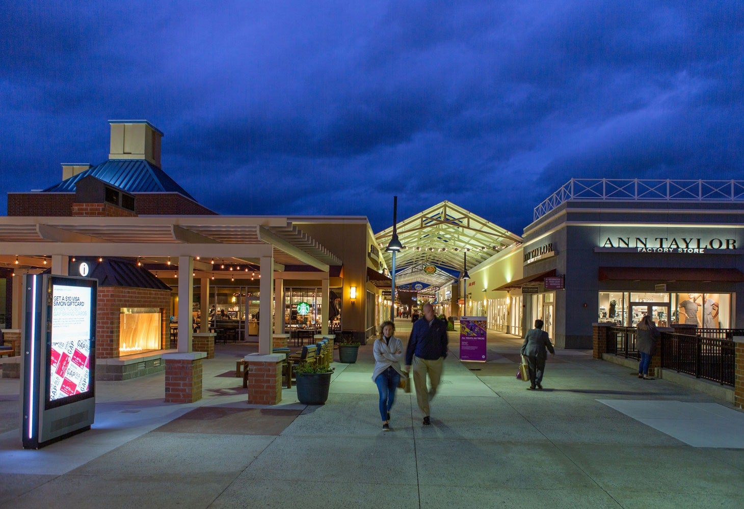 About Philadelphia Premium Outlets® - A Shopping Center in Pottstown, PA -  A Simon Property