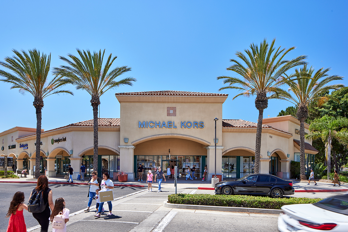 About Camarillo Premium Outlets® - A Shopping Center in Camarillo, CA - A  Simon Property