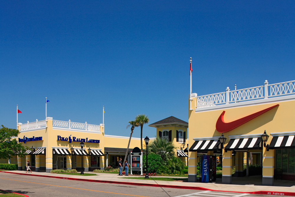 About Gulfport Premium Outlets® - A Shopping Center in Gulfport, MS - A  Simon Property
