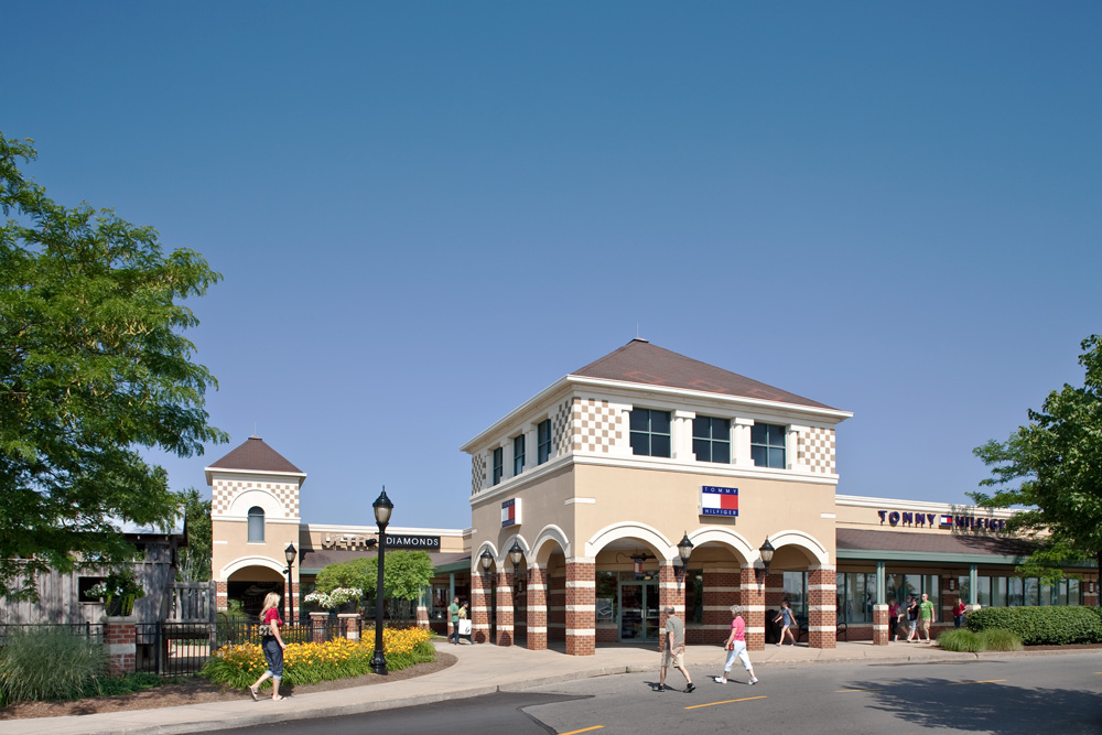 Welcome To Grove City Premium Outlets® - A Shopping Center In Grove City,  PA - A Simon Property