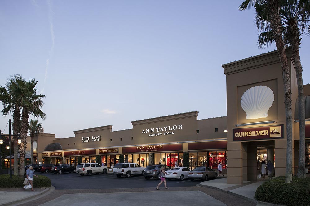 About Silver Sands Premium Outlets® Including Our Address Phone