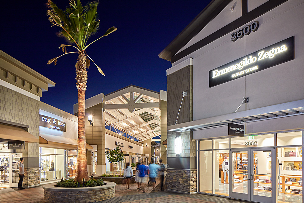 About San Francisco Premium Outlets® - A Shopping Center in Livermore, CA -  A Simon Property