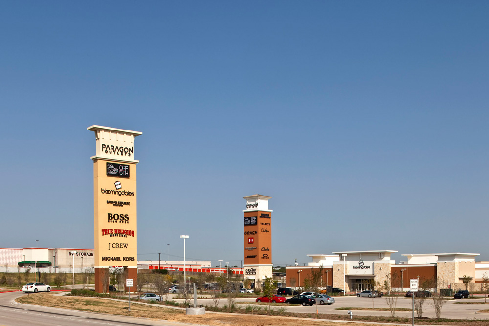 Shapers at Grand Prairie Premium Outlets® - A Shopping Center in Grand  Prairie, TX - A Simon Property