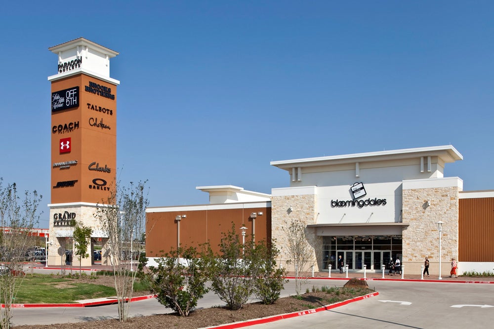 About Grand Prairie Premium Outlets A Shopping Center In Grand 