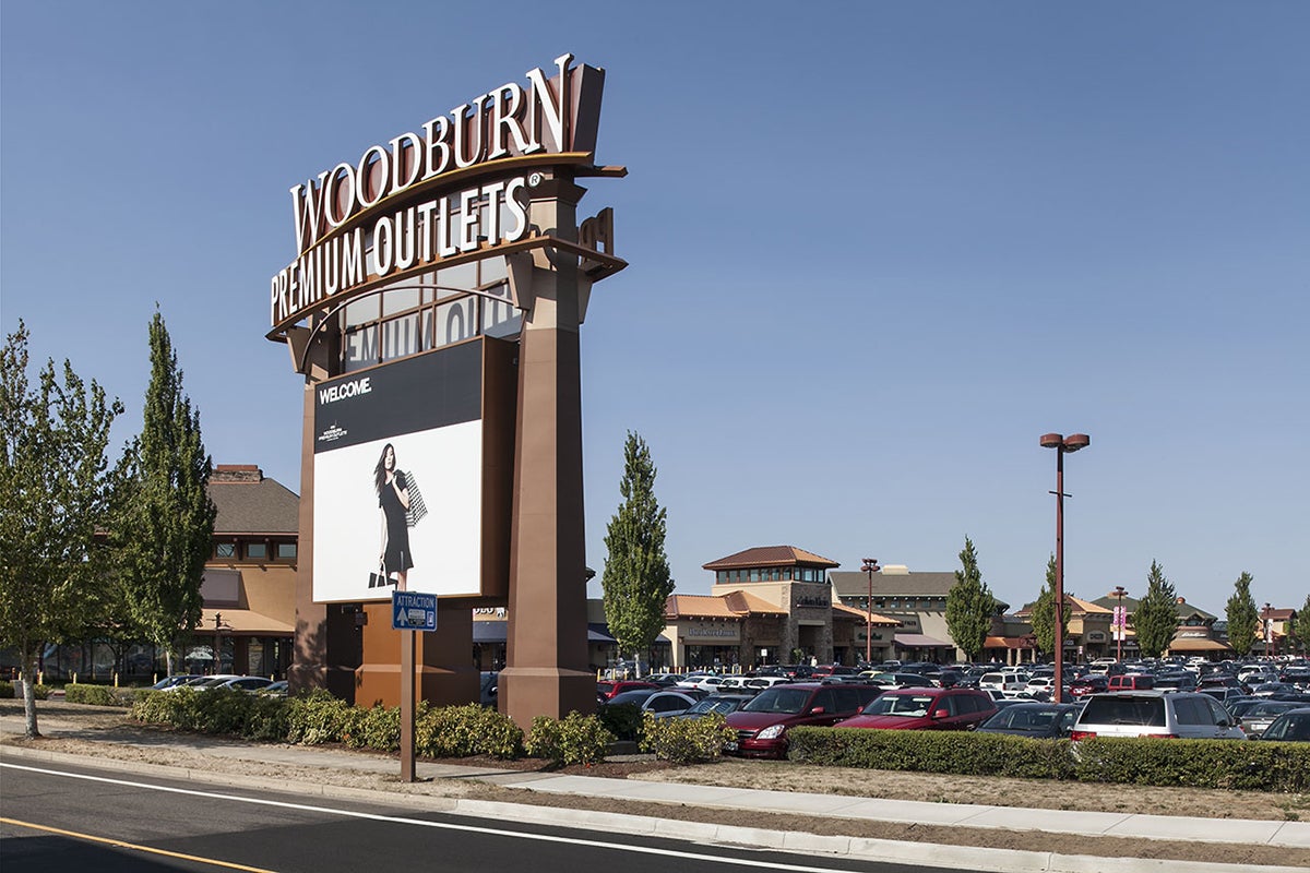 About Woodburn Premium Outlets®, Including Our Address, Phone Numbers &  Directions - A Shopping Center in Woodburn, OR - A Simon Property