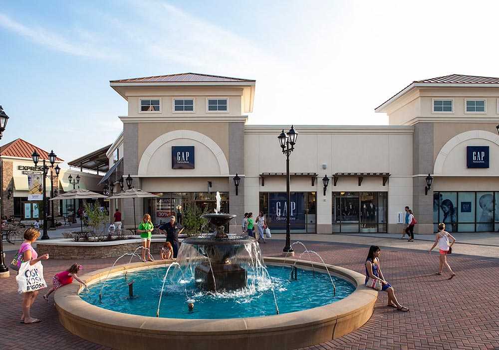 About Charlotte Premium Outlets®, Including Our Address, Phone Numbers &  Directions - A Shopping Center in Charlotte, NC - A Simon Property