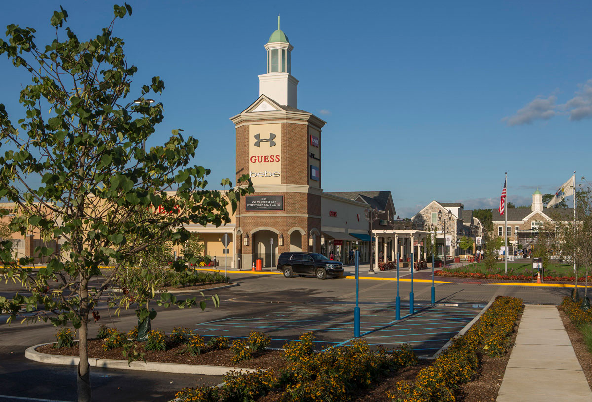 nike gloucester premium outlets