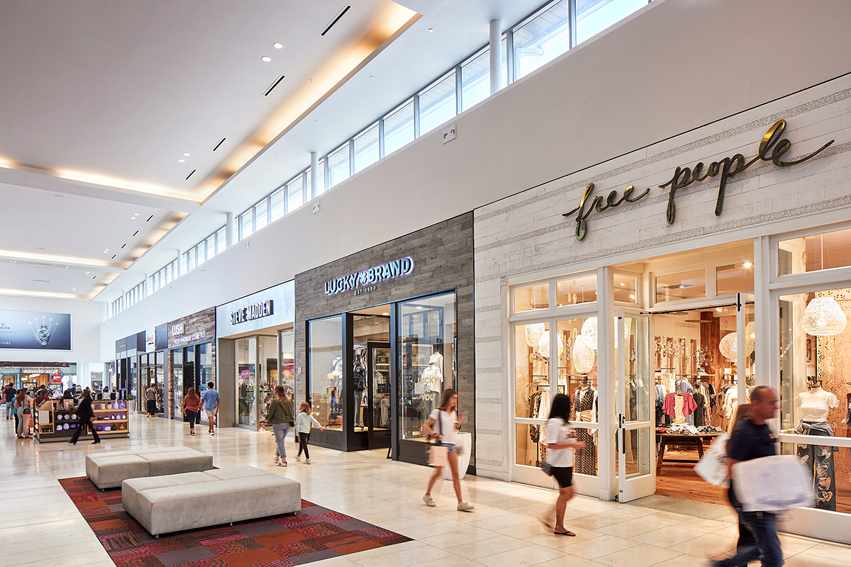 Saks Fifth Avenue at Dadeland Mall - A Shopping Center in Miami