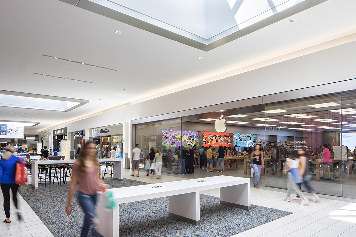 Boca Raton's Town Center mall adds four new stores. Find out what new  eatery is coming.