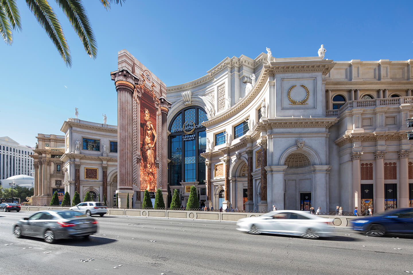 The Forum Shops at Caesars, The completely over-the-top For…
