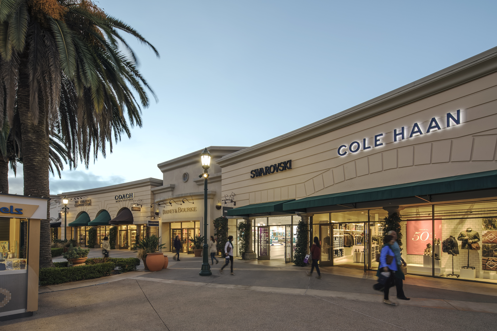 kate spade new york outlet - Carlsbad, CA