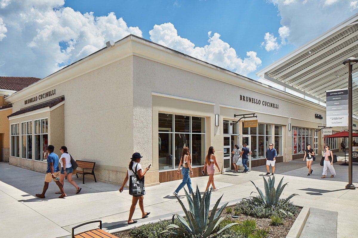 Leasing & Advertising at Orlando Vineland Premium Outlets®, a SIMON Center