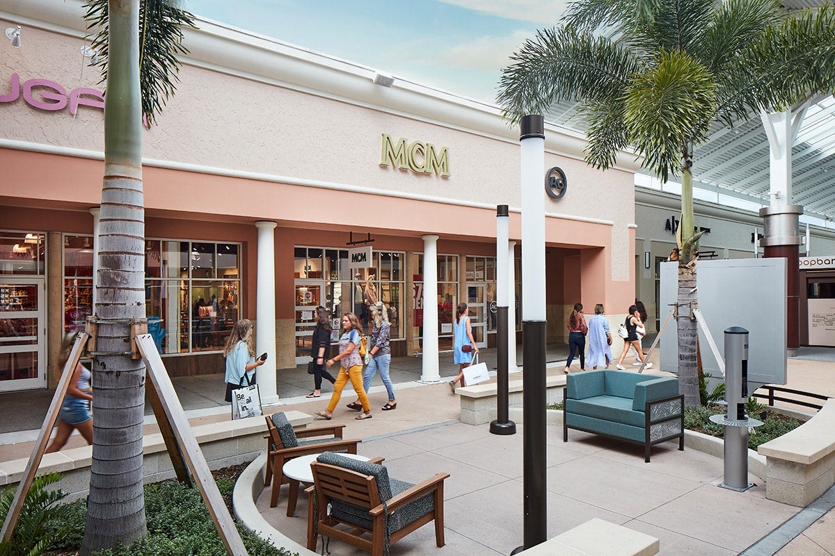 Tommy Bahama at Orlando Vineland Premium Outlets® - A Shopping Center in  Orlando, FL - A Simon Property