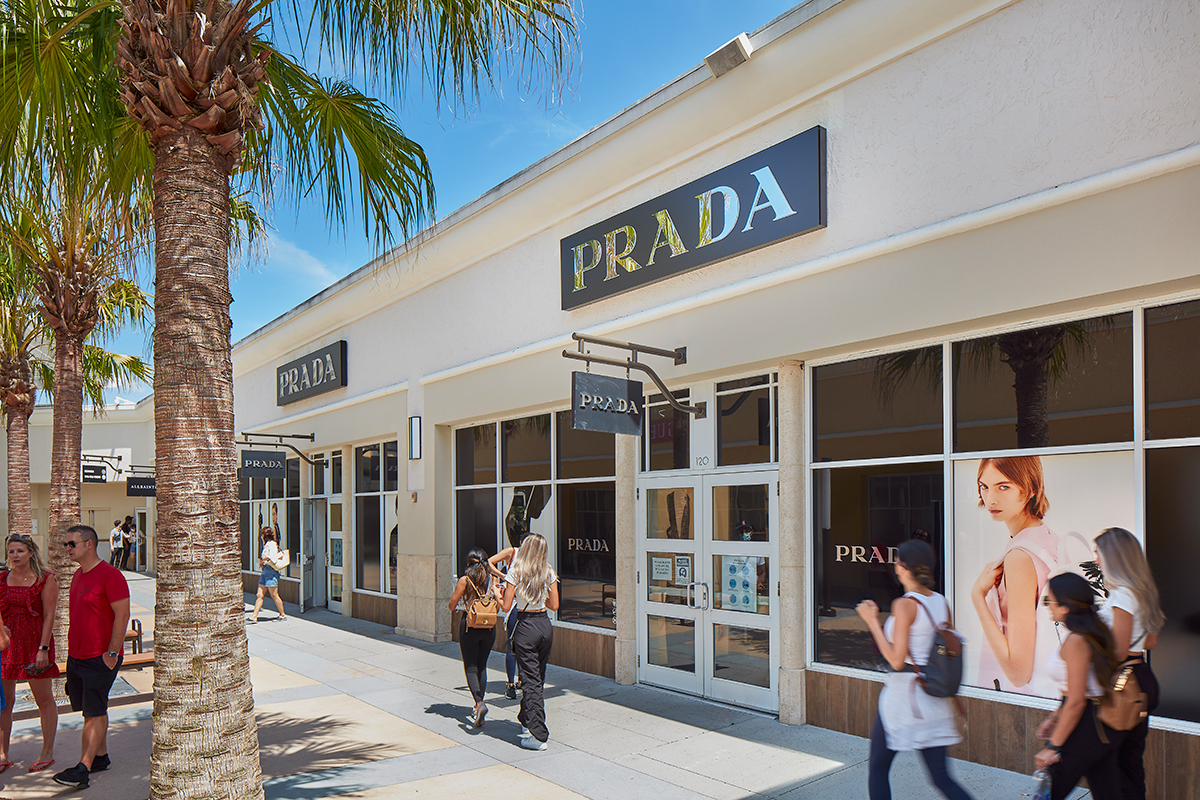 Store Directory for Orlando Vineland Premium Outlets® - A Shopping Center  In Orlando, FL - A Simon Property