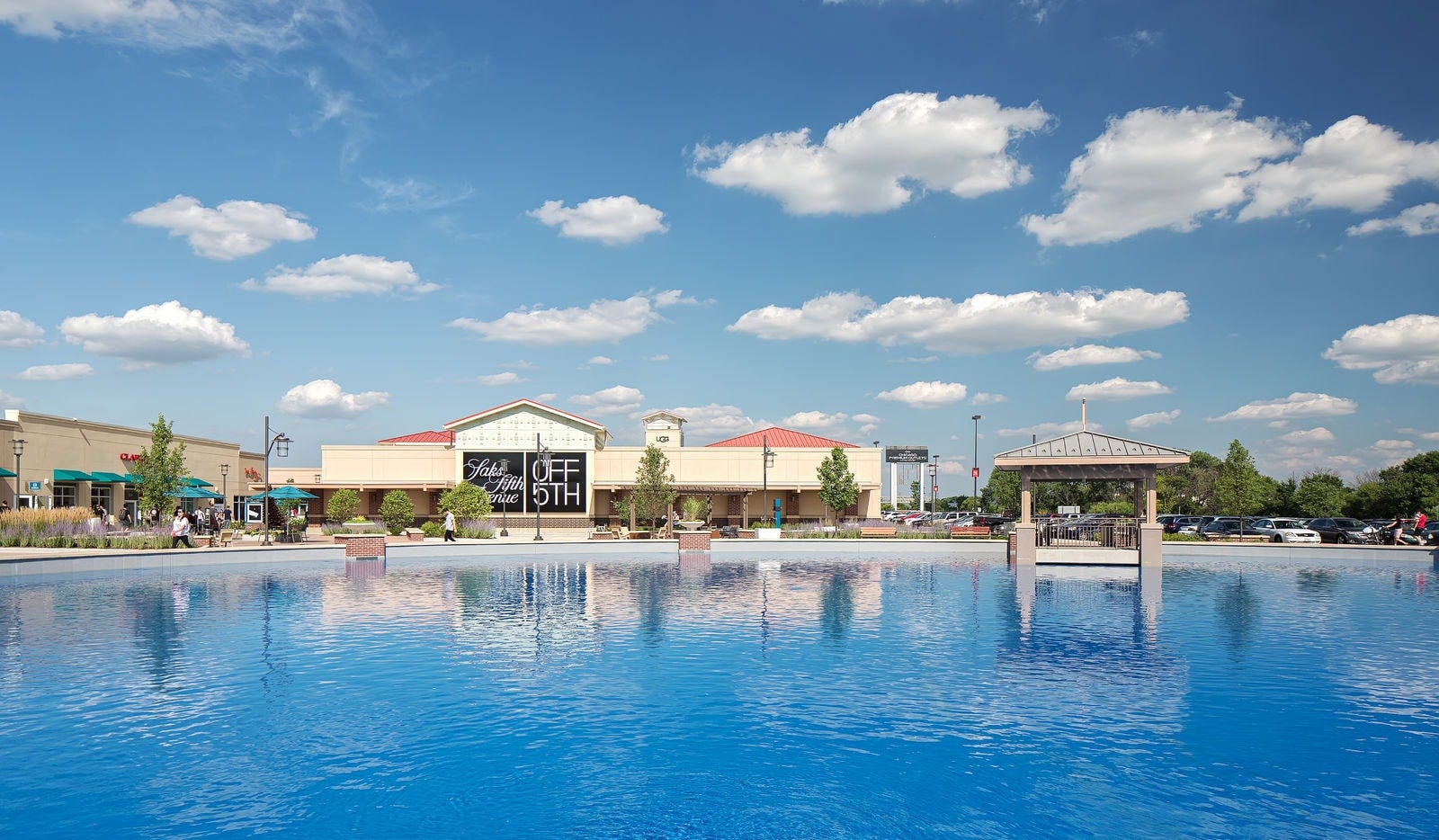 Do Business At Chicago Premium Outlets A Simon Property 