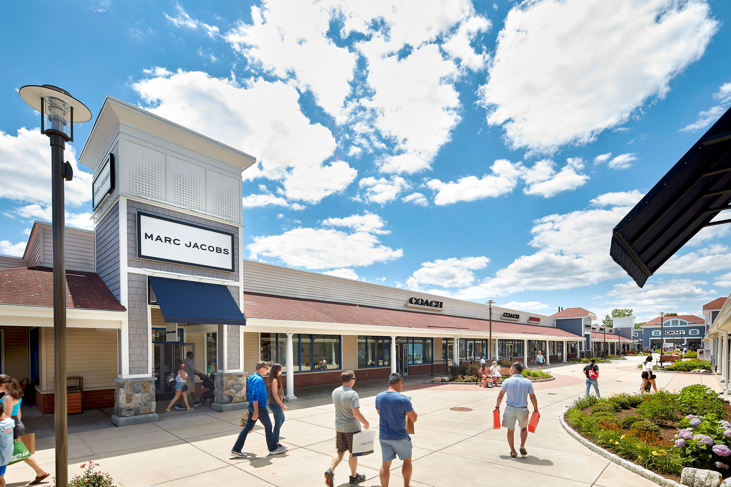 Saks OFF 5TH at Wrentham Village Premium Outlets® - A Shopping