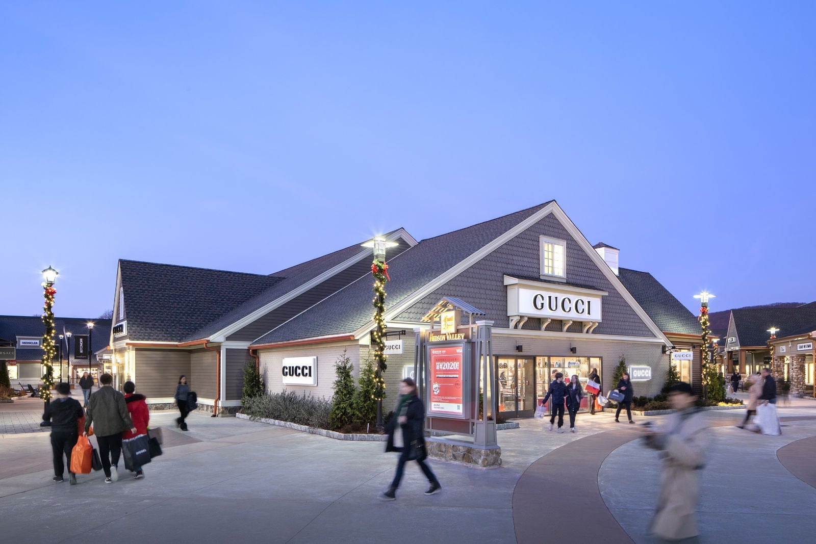 Woodbury Common Premium Outlets - NELSON Worldwide