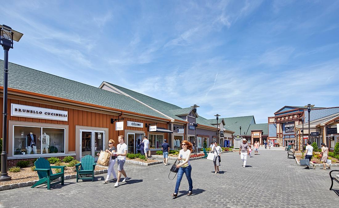 Woodbury Common Premium Outlets - NELSON Worldwide