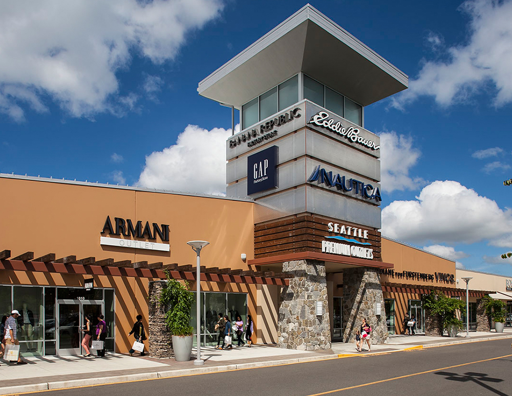 About Seattle Premium Outlets®, Including Our Address, Phone Numbers &  Directions - A Shopping Center in Tulalip, WA - A Simon Property