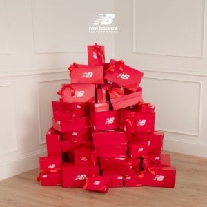 New balance boxing day sales hotsell